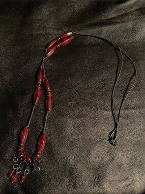 Women's Red Beaded Pendant Necklace - Elegant Glass Accent -18in.